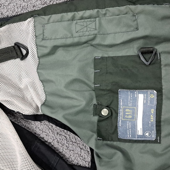 Gap vest jacket - Picture 5 of 11